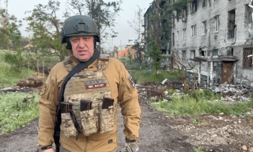 Russia moves to take direct control of private military group