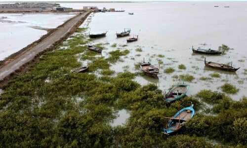 Weather turns as Biparjoy to make landfall tomorrow Weather turns as Biparjoy to make landfall tomorrow