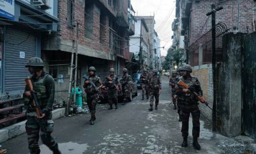 9 killed in latest clash between ethnic groups in India&rsquo;s Manipur: police