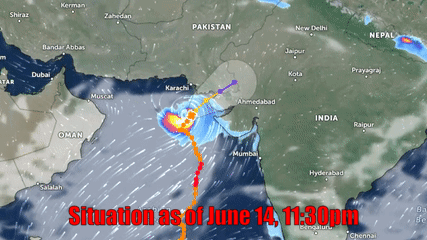 Biparjoy nears Pakistan’s coast, likely to make landfall on Thursday evening; Karachi’s Hawkesbay cordoned off Biparjoy nears Pakistan’s coast, likely to make landfall on Thursday evening; Karachi’s Hawkesbay cordoned off