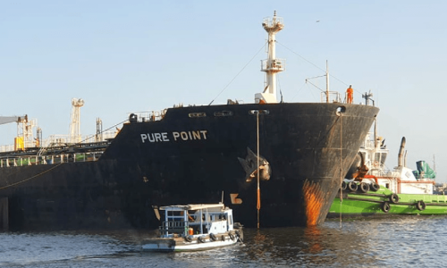 Experts pour cold water on hopes Russian oil will bring prices down