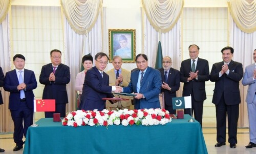 Pakistan, China sign MoU to build new unit of Chashma Nuclear Power Plant Pakistan, China sign MoU to build new unit of Chashma Nuclear Power Plant