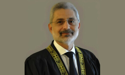 CJP put apex court judges in a bind, says Justice Isa