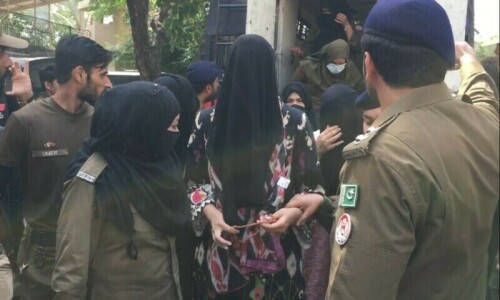 LHC issues notices on bail pleas of Khadija Shah LHC issues notices on bail pleas of Khadija Shah