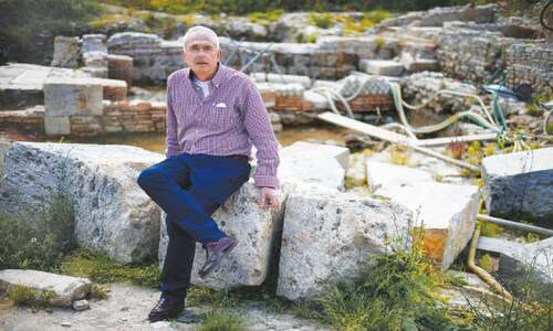 Village bin man helped unearth  ancient bronze statues in Italy