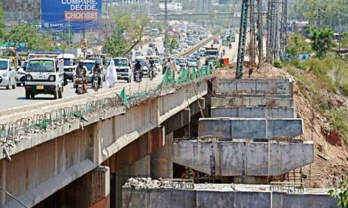 Misery prevails as Rawat-Kutchery Chowk road remains in dire straits