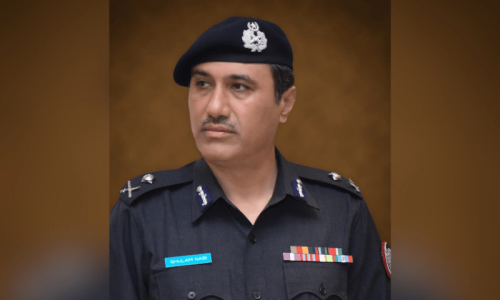 Army training police, but involving it in anti-dacoit operation is last option: Sindh IGP Army training police, but involving it in anti-dacoit operation is last option: Sindh IGP