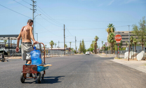 Record heatwaves sweep the world from US to Japan via Europe