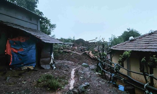 16 killed in India as landslide hits village