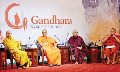 World needs to learn from Buddha&rsquo;s message of peace: President Alvi