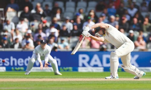 Honours even in fourth Ashes Test as Broad joins 600 club