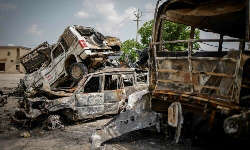 Death toll in Hindu-Muslim riots near India’s capital rises to 6 Death toll in Hindu-Muslim riots near India’s capital rises to 6