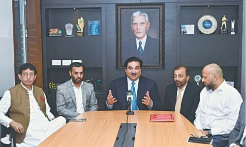 Dastagir promises ‘all-out’ measures to fix Karachi’s power woes Dastagir promises ‘all-out’ measures to fix Karachi’s power woes