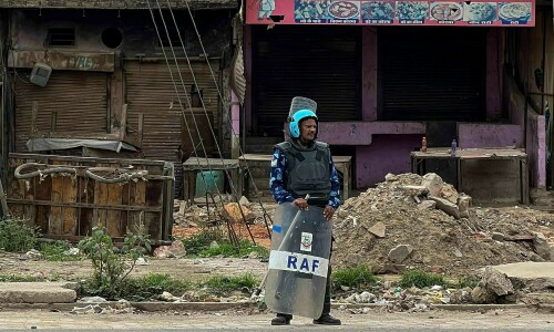 Mosques shut after religious riots near India&rsquo;s capital