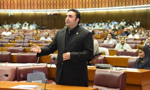 Bilawal faults his elders for turning politics into minefield