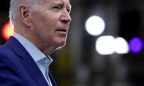 Biden order bans tech investments in China