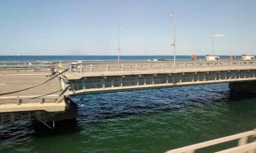 Russia thwarts Ukrainian attacks on Crimean peninsula Russia thwarts Ukrainian attacks on Crimean peninsula