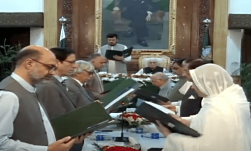 Khyber Pakhtunkhwa’s new interim cabinet takes oath Khyber Pakhtunkhwa’s new interim cabinet takes oath