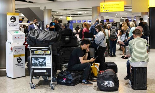 UK air traffic glitch causes flight delays across Europe