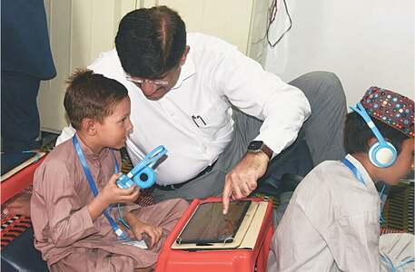 Murad stresses urgency of steps to put Sindh Water Policy in place