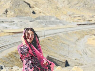 SOCIETY: THE RISE OF BALOCH WOMEN VLOGGERS
