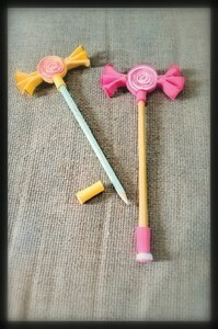 Wonder Craft : Toffee pencil topper
