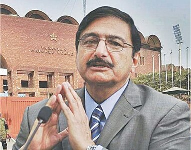 CRICKET: THE CHAIRMAN&rsquo;S ROCKING CHAIR