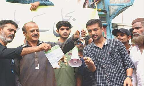 Political parties, traders in Karachi up in arms against inflated electricity bills Political parties, traders in Karachi up in arms against inflated electricity bills