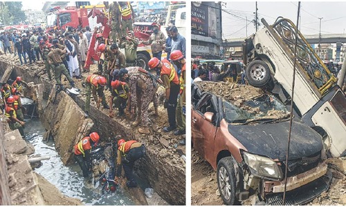 Eight hurt, vehicles damaged in Karachi&rsquo;s Lasbela Chowk drain blast