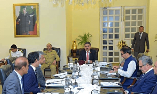 PM Kakar orders crackdown on smugglers as sugar prices go up PM Kakar orders crackdown on smugglers as sugar prices go up