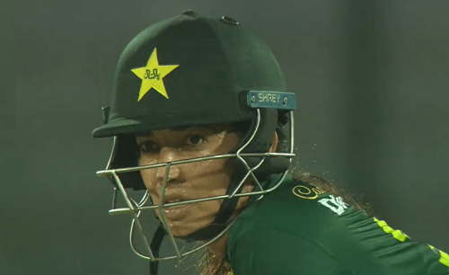 Aliya cameo sees Pakistan down South Africa in thriller Aliya cameo sees Pakistan down South Africa in thriller