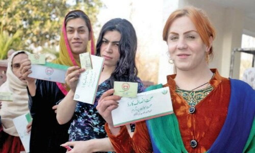 Halting of transgender persons’ registration by Nadra rendered them stateless, says ex-senator Halting of transgender persons’ registration by Nadra rendered them stateless, says ex-senator