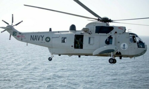 3 martyred in Pakistan Navy helicopter crash in Gwadar
