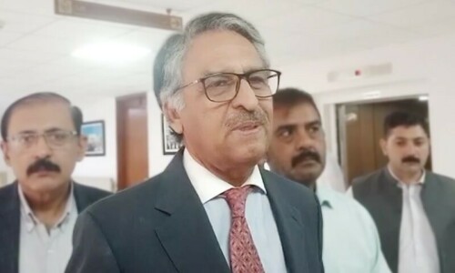 Chitral attack ‘isolated incident’, not sanctioned by Afghan govt: FM Jilani Chitral attack ‘isolated incident’, not sanctioned by Afghan govt: FM Jilani