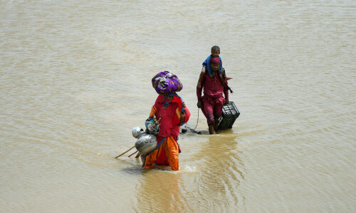 Asia apparel hubs, including Pakistan, face $65bn export hit from extreme weather: study