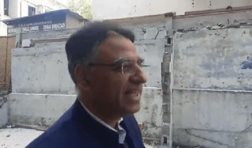 May 9 riots cases : Lahore ATC extends Asad Umar, Imran&rsquo;s sisters&rsquo; interim bail till Oct 4