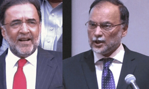 عام انتخابات کی ٹائم لائن پر سیاسی جماعتوں کا ملا جلا ردعمل