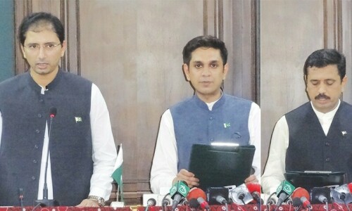 PPP mayors, district chairmen demand lifting of ECP ban on Sindh uplift schemes PPP mayors, district chairmen demand lifting of ECP ban on Sindh uplift schemes