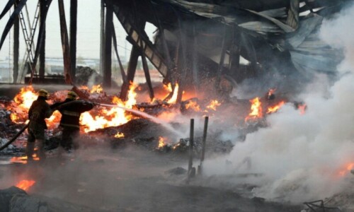 Warehouse blast near Tashkent airport kills one, injures over 160 Warehouse blast near Tashkent airport kills one, injures over 160