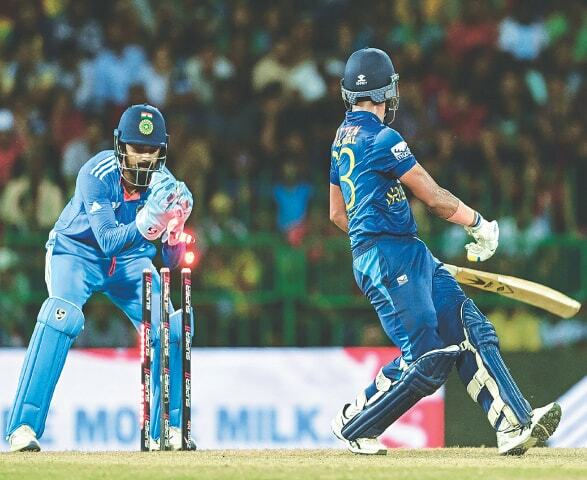 India reach Asia Cup final with victory over Sri Lanka