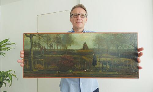Dutch art sleuth recovers stolen Van Gogh