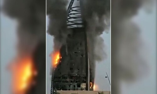 Central Khartoum in flames as war rages across Sudan Central Khartoum in flames as war rages across Sudan