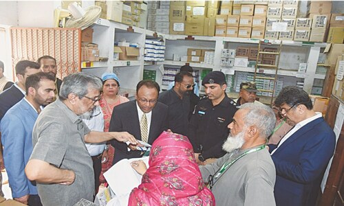 Sindh&rsquo;s school dropout rate stands at 54pc, CM Baqar told
