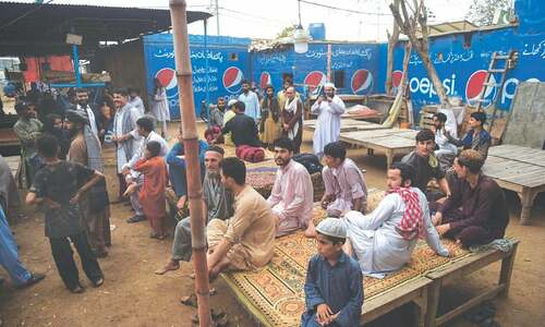 Crackdown rattles Afghans in Pakistan Crackdown rattles Afghans in Pakistan