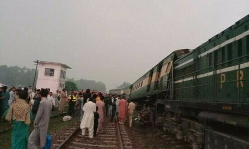 Sheikhupura train accident: Initial probe finds miscommunication main reason behind collision