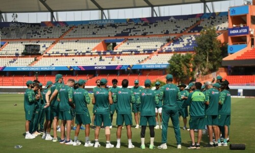 Pakistan to embrace high-risk approach, says Arthur ahead of opener against Dutch Pakistan to embrace high-risk approach, says Arthur ahead of opener against Dutch