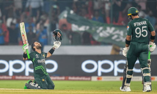 Experts, ex-cricketers heap praise on Pakistan following spectacular win over Sri Lanka