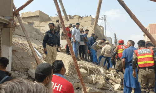 5 dead, 4 injured as under-construction building collapses in Karachi&rsquo;s Shah Faisal Colony