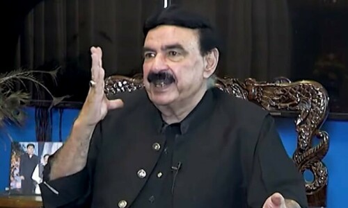 PTI ally Sheikh Rashid resurfaces, says he was on &lsquo;pilgrimage&rsquo;