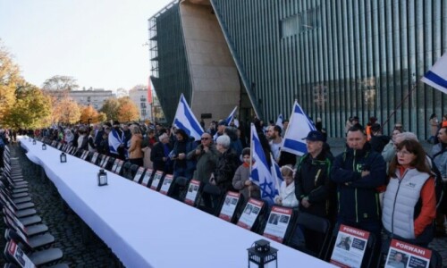 Netanyahu backtracks after blaming intel  chiefs for Oct 7 attack